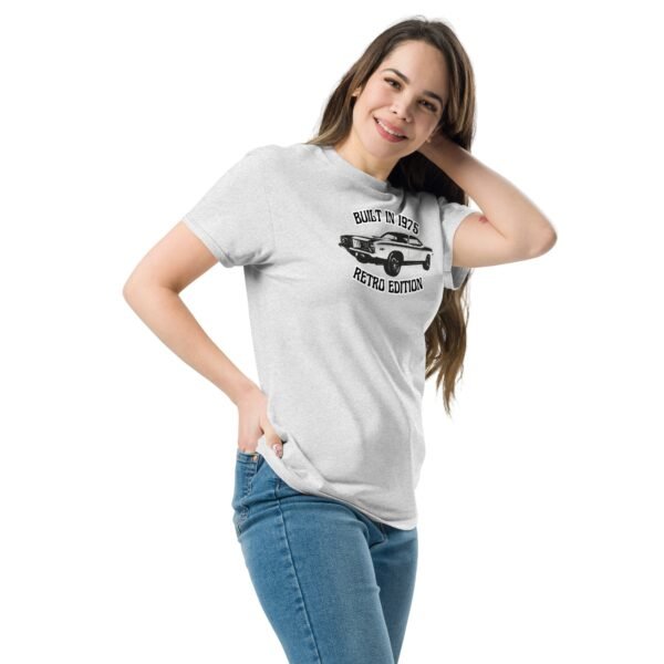 Built In 1975 Retro Edition 50th Birthday Gift T-shirt - Image 3
