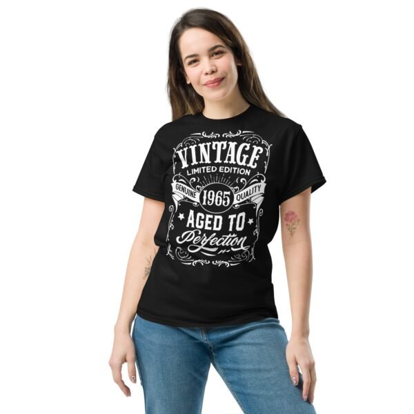 Vintage 1965 Aged To Perfection T-Shirt 1965 Birthday Gift Tee - Image 2