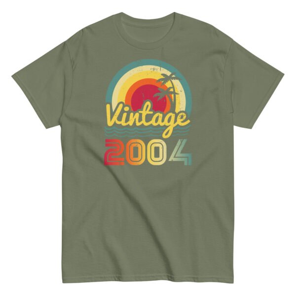 Vintage 2004 Sunset Retro Birthday Gift T-shirt - Image 9