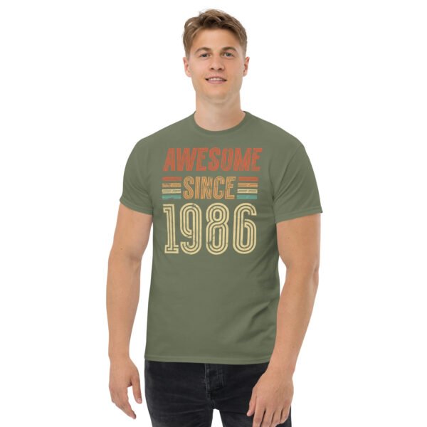 Awesome Since 1986 Retro Birthday Gift T-shirt - Image 3